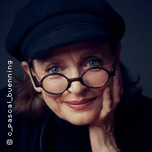 Katharina Thalbach - Miss Merkel: Mord auf dem Friedhof